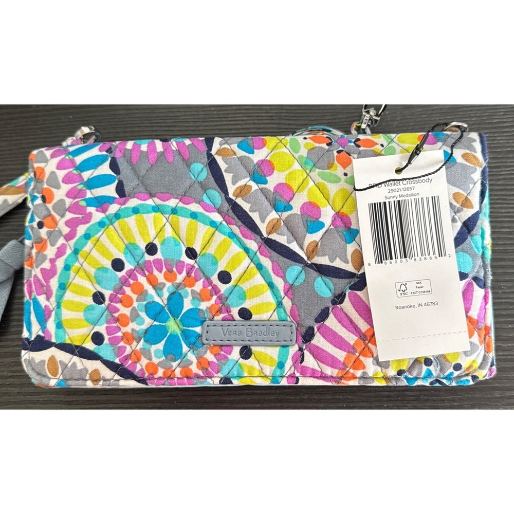 Sunny Medallion Vera Bradley Crossbody Wristlet Wallet 3-in-1 Quilt Cotton NWT